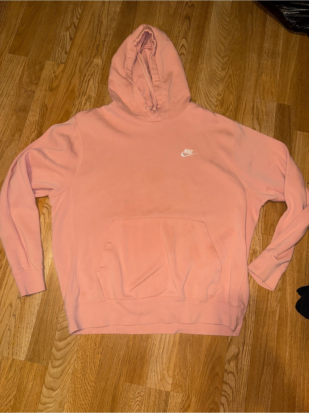 Women’s Nike pullover hoodie
